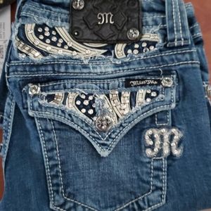 Miss Me Embellished Flap Pocket Skinny Capri Jeans